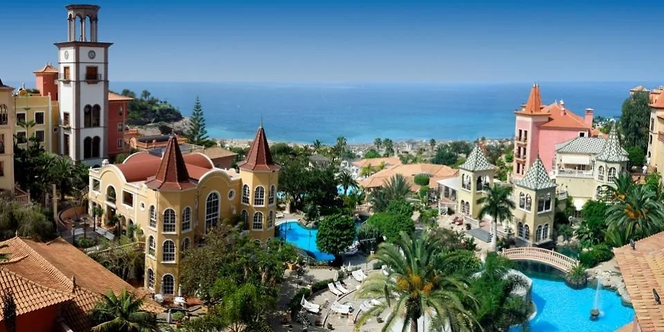 Mareverde Costa Adeje Smart City Center Resort Apartment